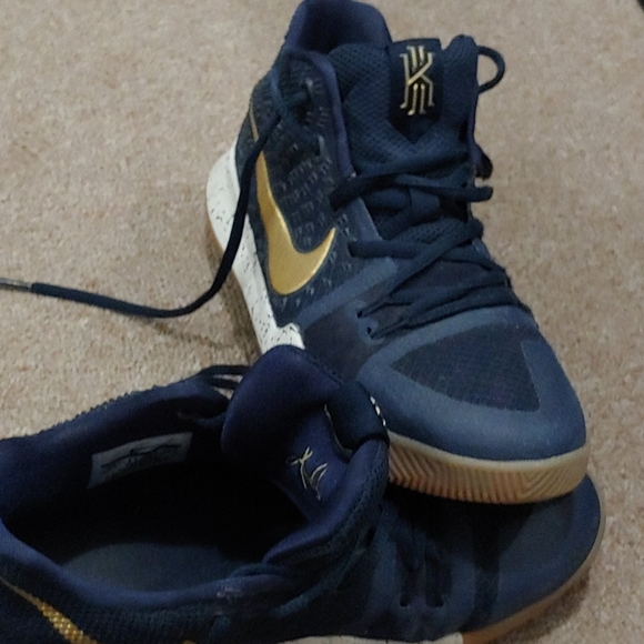 Athlete shoes - Picture 5 of 5